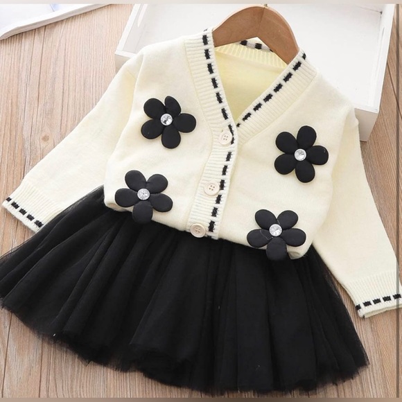 Ruffles Mini Skirt Outfits Fall Winter Clothes Set 2pcs - Picture 2 of 3